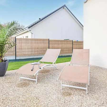 Holiday home Beautiful In Angerville-lorcher With Wifi